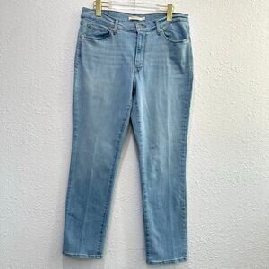 Levi’s Classic Straight Fit Womens Jeans Size 14 Light Wash High Rise Stretch‎